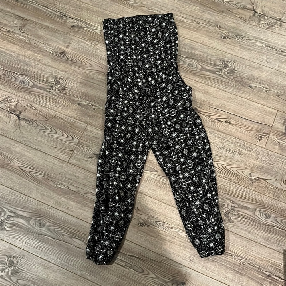 Romper with pockets